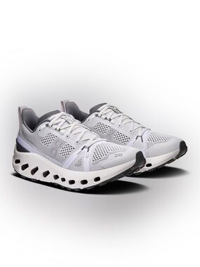 On Cloudsurfer Trail Running Shoes White & Gray US 7.5